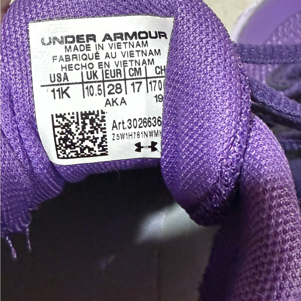 Under Armour Women's Purple Sneakers